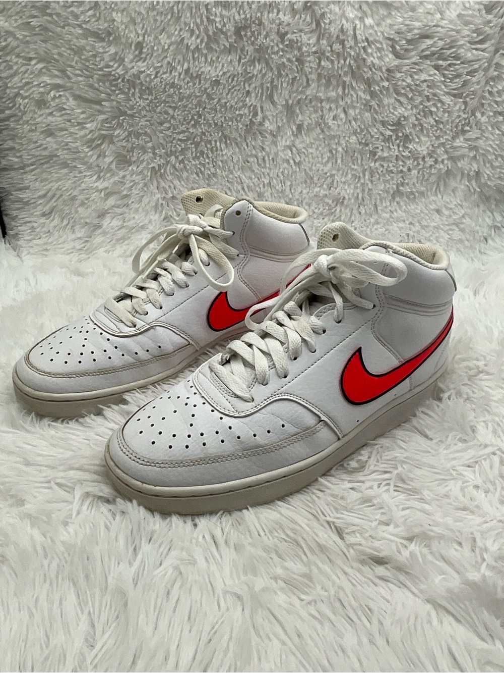 Nike Court Vision Mid Sneakers Size 9.5 White Flash Crimson High Top COA